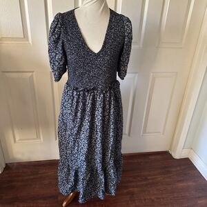 Smocked Puff Sleeve Floral Maxi Dress Womens Medium Blue Cottagecore Pockets